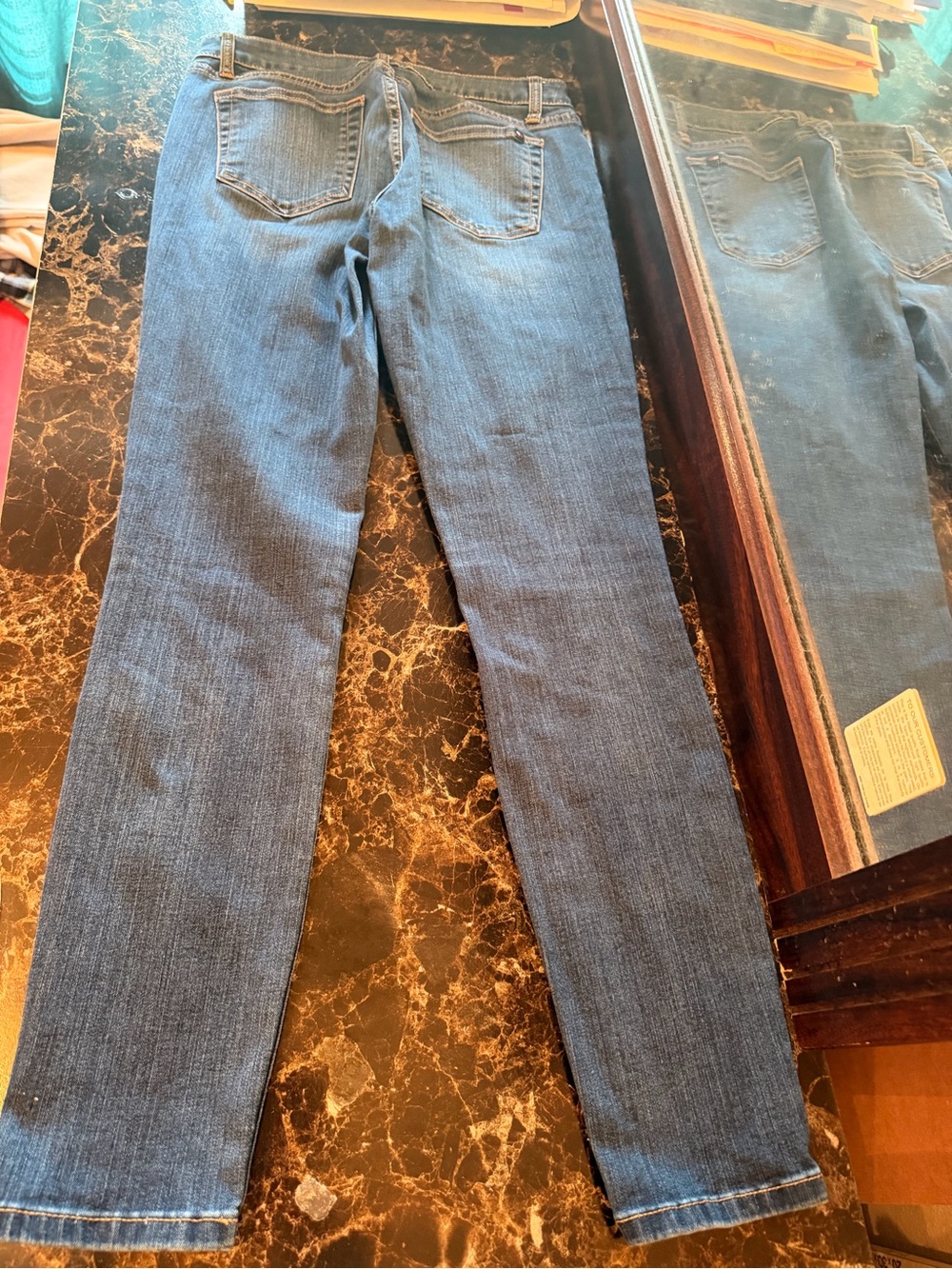Tommy Hilfiger Women’s Slim Straight Stretch Jeans Blue Medium Wash Size 3/15 - Picture 5 of 8
